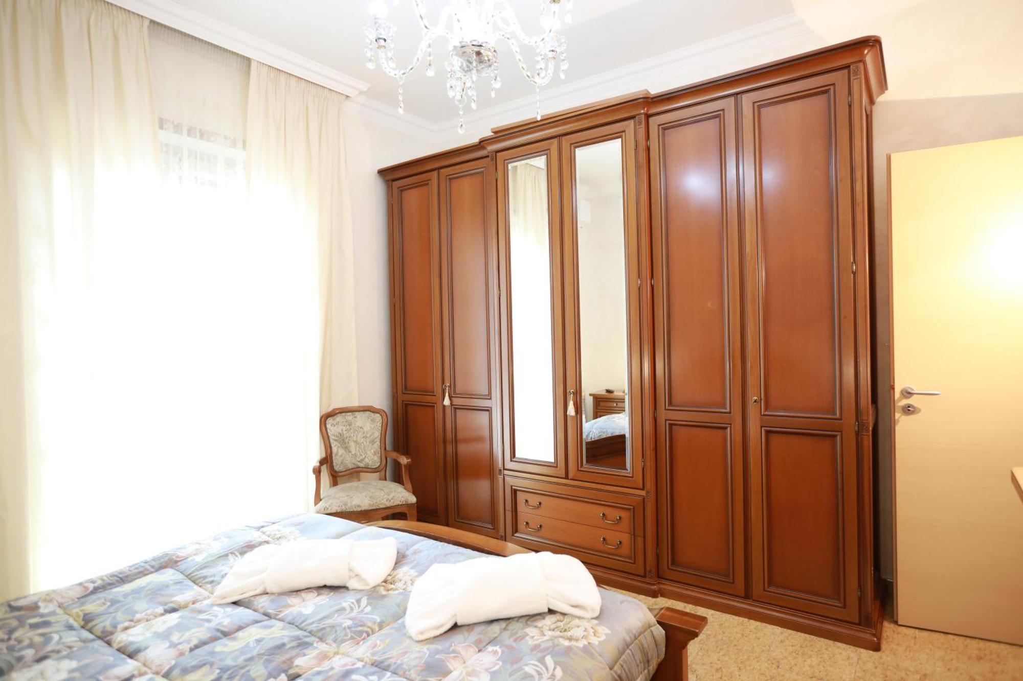 Apartment Unique Torre Gaia Rome